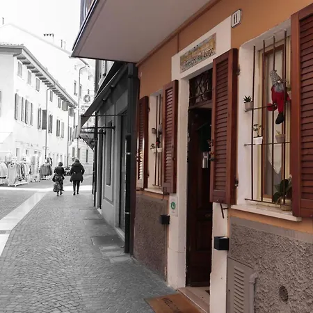 Vendégház Le Finestre Sul Borgo 3*