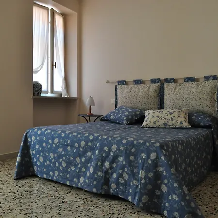 Vendégház Le Finestre Sul Borgo Peschiera del Garda